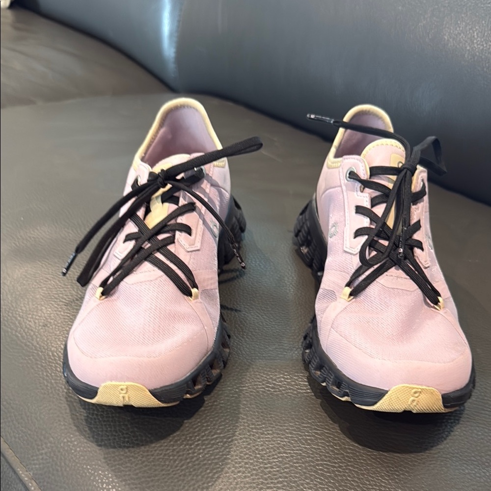 On Running Women's Shoes in Light Pink and Black